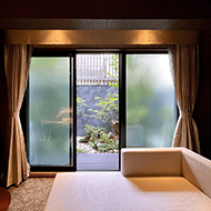 【Up to 4 Guests】Deluxe Twin Room with Terrace [Non-smoking]