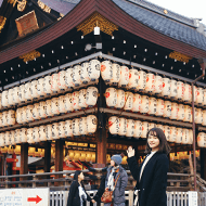 「八坂神社　舞殿」