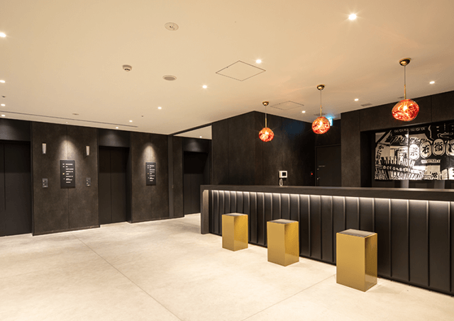 3F フロント Front Desk