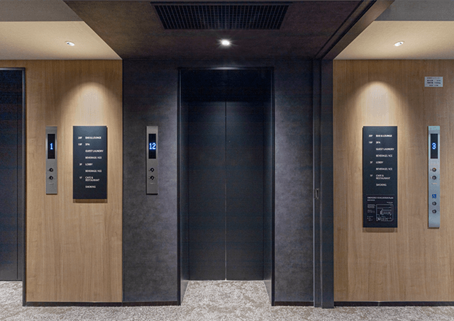 エレベーターホール Elevator Hall