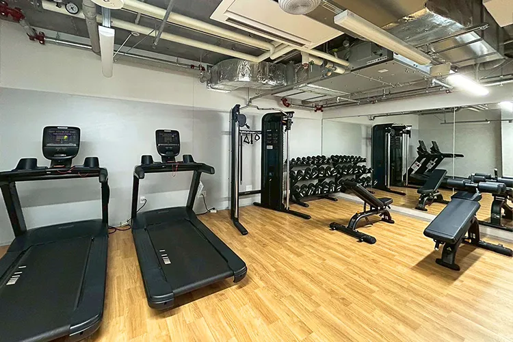 フィットネスジム