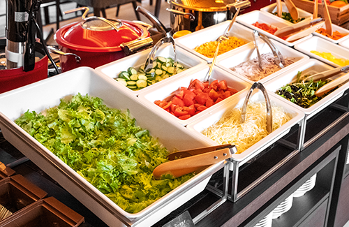 約10種類のサラダバー