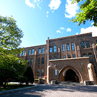 北海道大学／地下鉄南北線で約20分